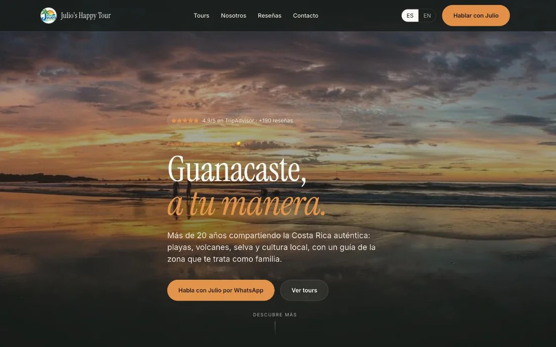 Portada de juliohappytours.com con un atardecer de Guanacaste a pantalla completa.